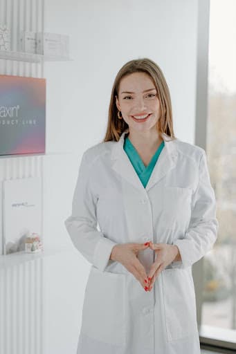 Dr. Elena Popa, M.D.